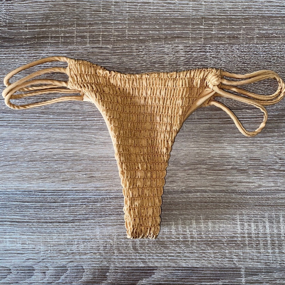 CHEEKY BIKINI BOTTOM